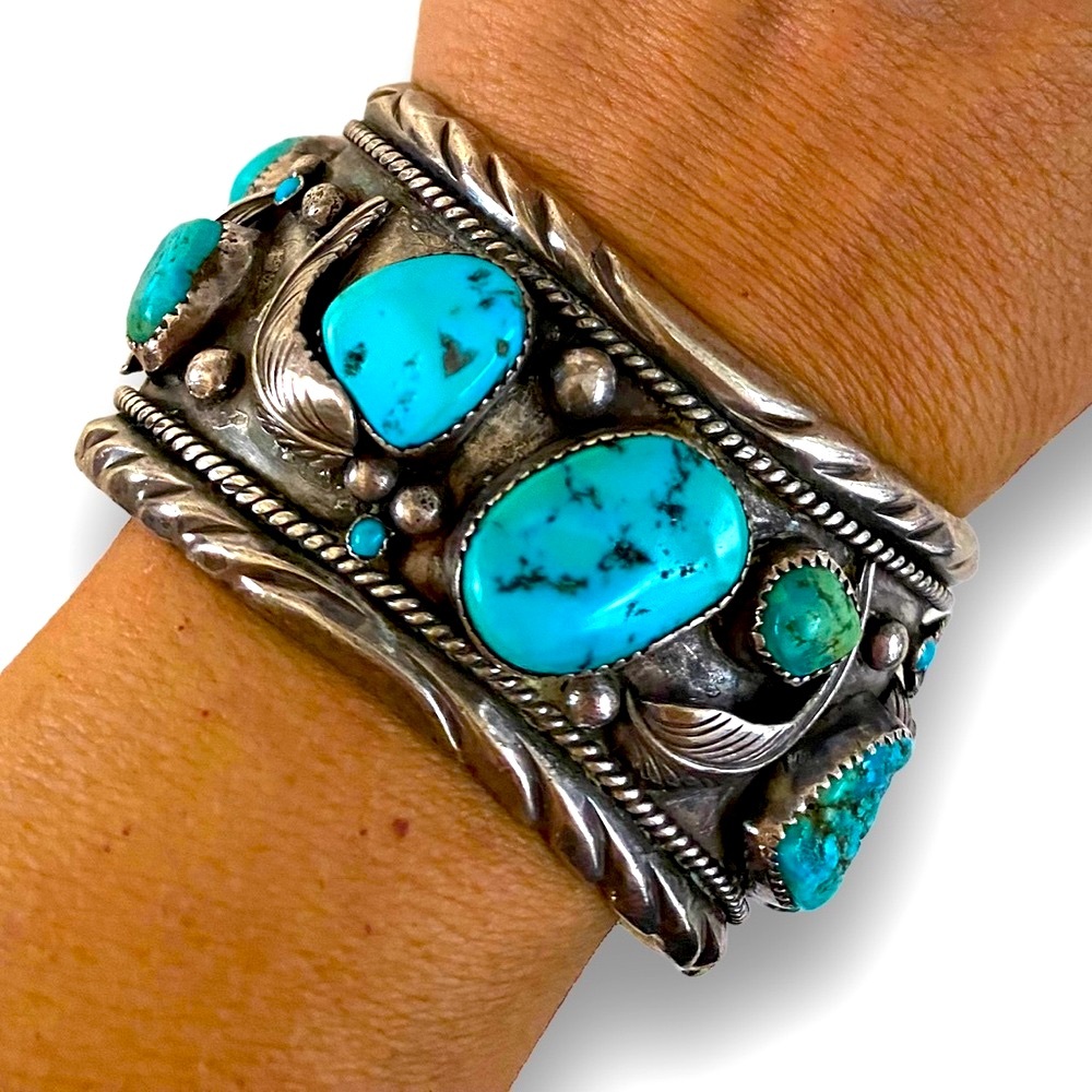 Massive Vintage Navajo Sterling Silver & Turquoise Cuff Bracelet Signed DUTOM! - Picture 3 of 16